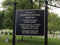Eingang vom Arlington Friedhof